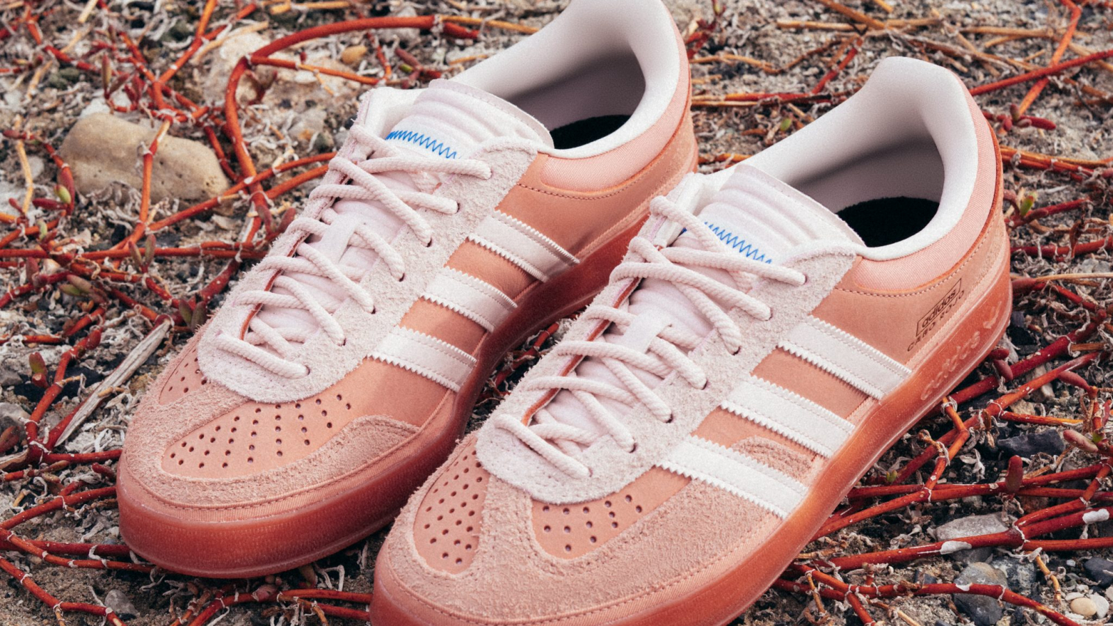 Zapatilla adidas Originals Gazelle Cabo Rojo diseñada junto a Bad Bunny
