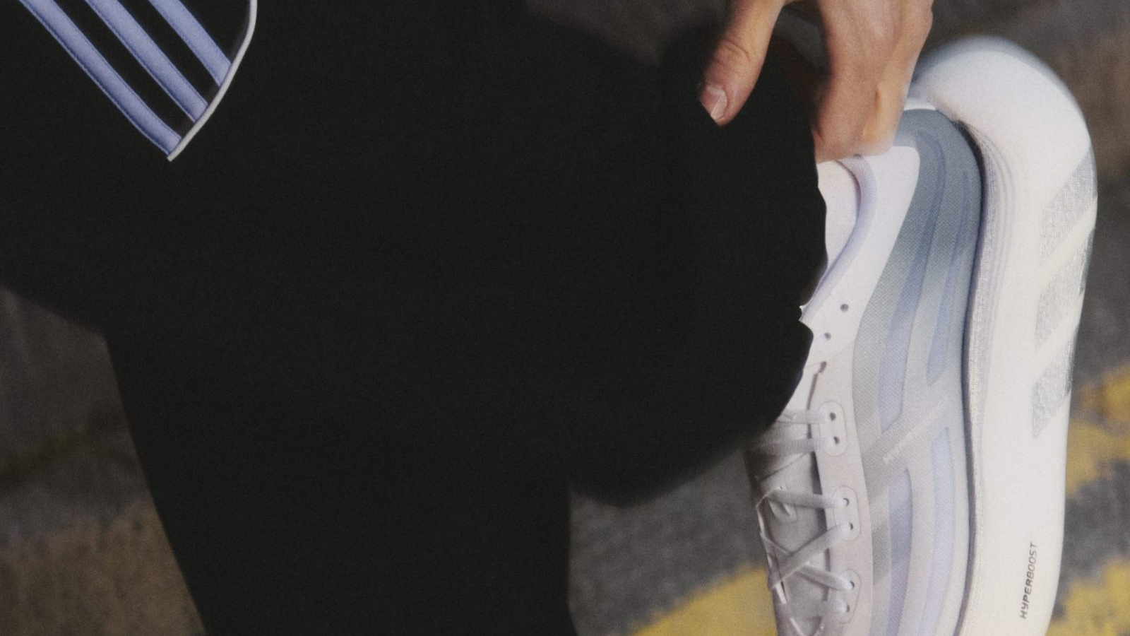 Rayan Cherki luce los nuevos adidas Originals Hyperboost Euphoria en la campaña FW26.